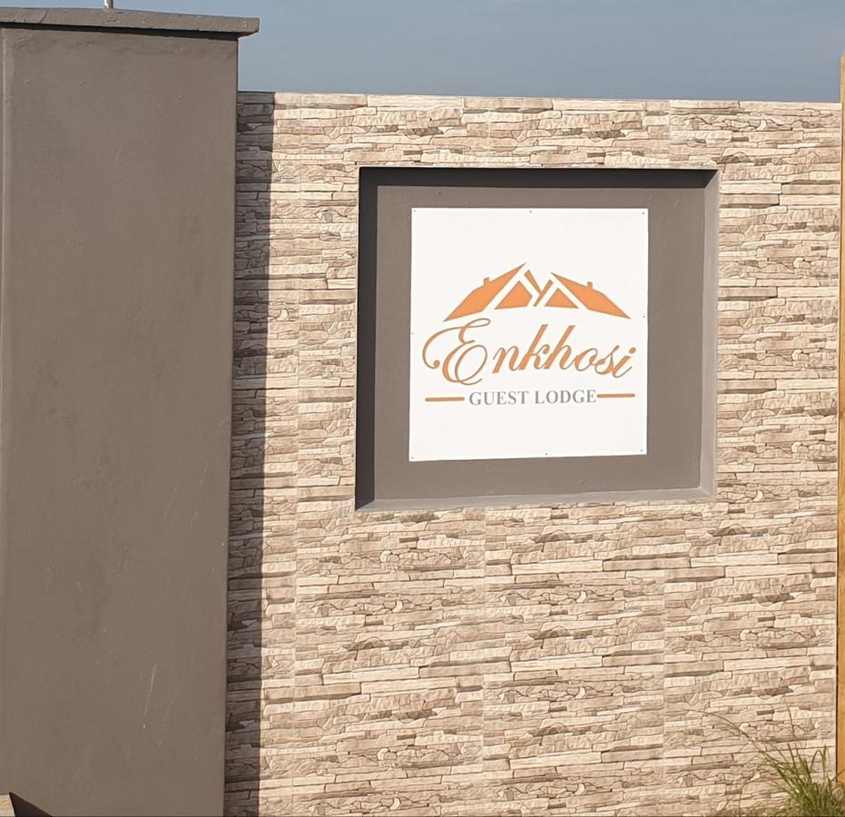 Enkhosi Guest Lodge Nhlangano Luaran gambar